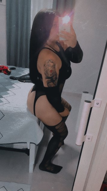 sexy estefany hot available now for outcall or incall