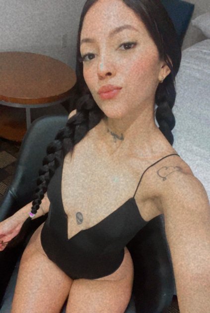 Rica chica latina 🫠