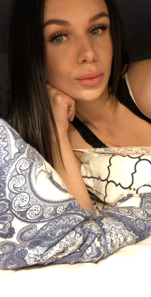 AVAILABLE TO MEET UP NOW 🥰 LICENSED AND DISCREET MASSAGE THERAPIST💯LEGIT