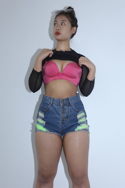 IM FUCKING HORNY RIGHT NOW🍑🍆