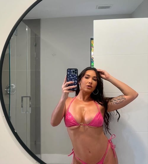 I'm available 24/7 incall/outcall and car sex 🍑💦