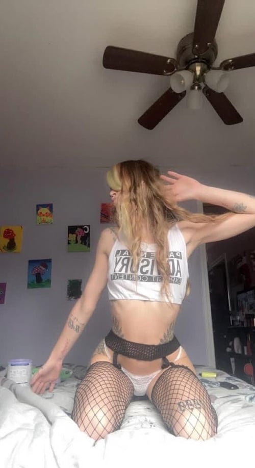 Hookup ๐ฏwith Naughty girl ๐๐ text me 5043272001 to fuck me hard or text Telegram @queen_bluev
