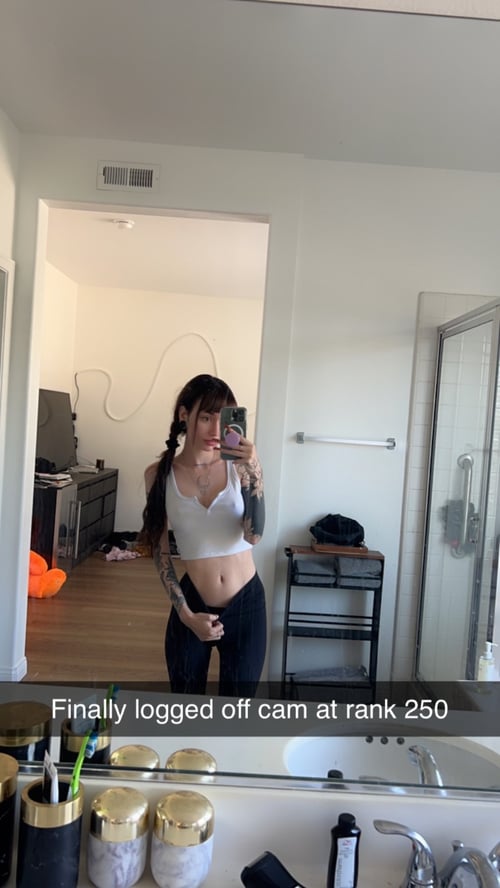 My name is Morgan 💦,I am a hot sexy naughty lady ,I to have 😋fun with someone that🤤 has a great