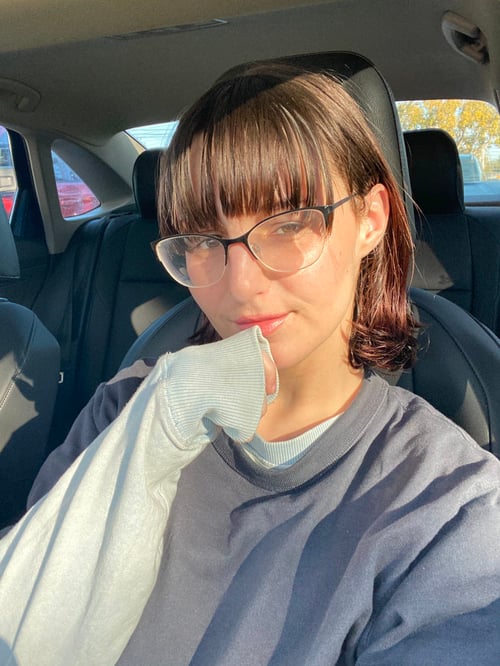 I offer affordable massage with sex i'm professional discreet and genuine
