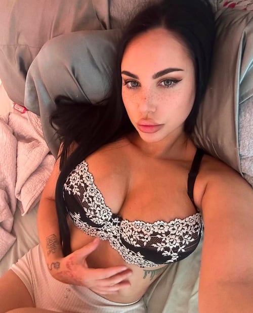 Special Hook, Escort,Car sex and Coke partner