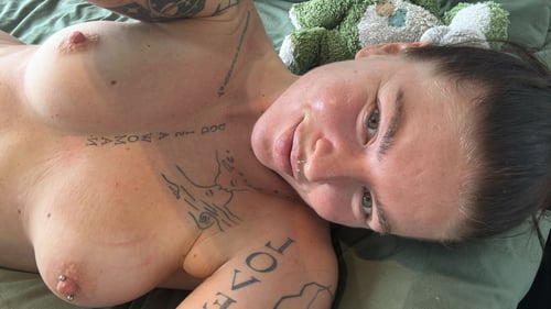 I’m down for sex fun. Incalls, outcalls, hotels and vacation bookings.