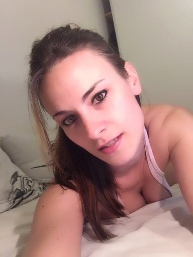Special Hook, Escort,Car sex , Bathtub and Coke partner
