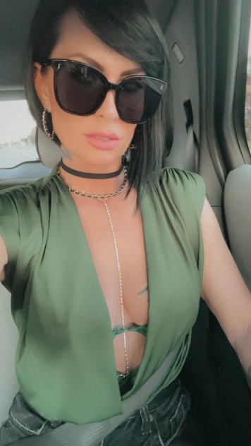 The highly rated and reviewed Ms. Zoey