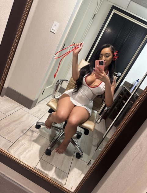 Sexy treat AVAILABLE NOW!!!