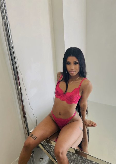 Soy nueva . Chica sexy