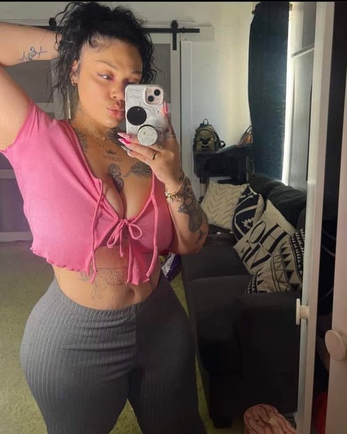 Available for ANAL,69,BLOW JOB AND A GOOD MASSAGE AFTER SEX
