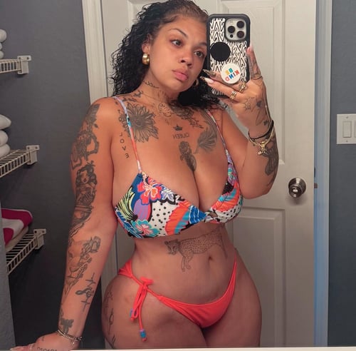 Available for fun .. ANAL , 69 😝 BLOW JOB and massage after sex🥰😍