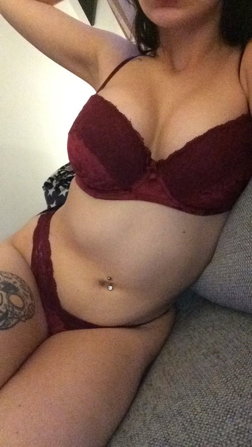 I’m available to satisfy your sexual pleasure (sweet pu**y and a good squirter)