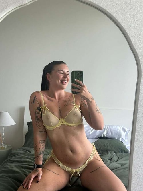 ๐
๐
HMU ๐
๐NEW GIRL IN TOWN ๐๐ SWEET ASS๐ฆMASSIVE SQUIRT๐๐ฆGIRL ๐ฏHORNY ๐