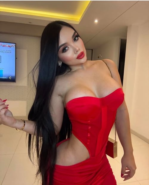 Sofia and friend gfe