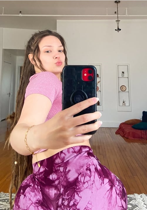 My services are available for both Incall and outcall — $220/Hr