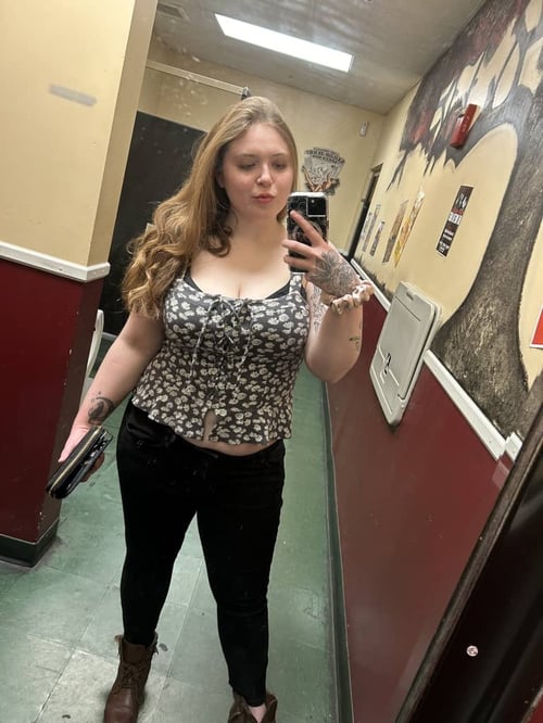 My name is Morgan I am a hot sexy naughty lady I do love to have  😋fun with someone that🤤 has a se