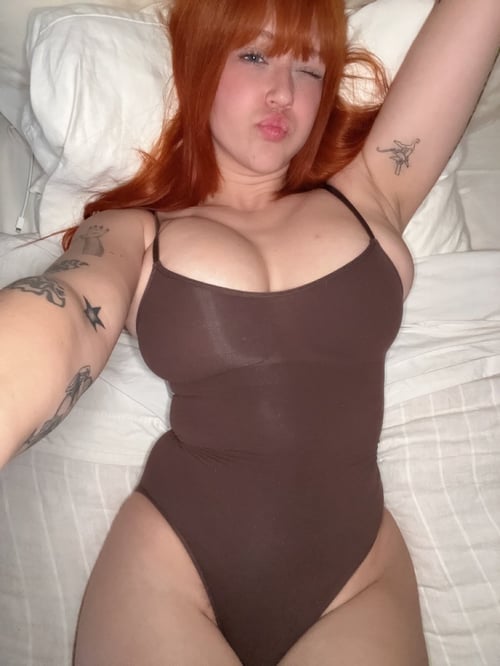 HMU for Hookup and contents 🍑💦🍆 Text +1 302-310-7721