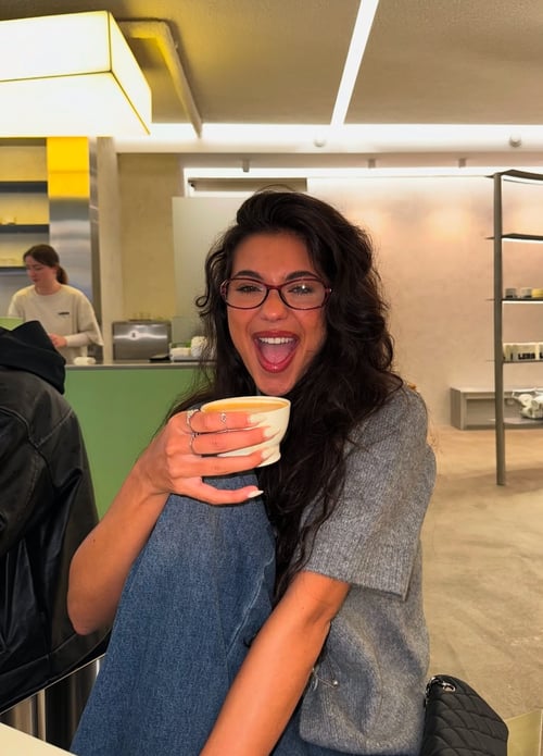 I’m lucy 100 percent honest, real, genuine send me a text message for fun 🤩