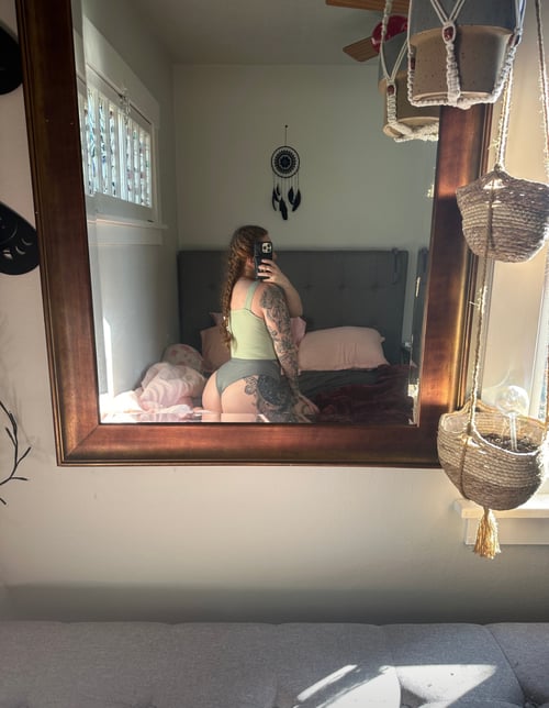 Iโm Lydia ๐ Professional ๐ฏ Experience ๐ฆ Unmatched โ
Elegance and Discretion service ๐