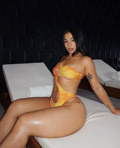 Do you want a Verified premium Escort. Payment in person. Hi! Cindy is here and I'd be delighted to