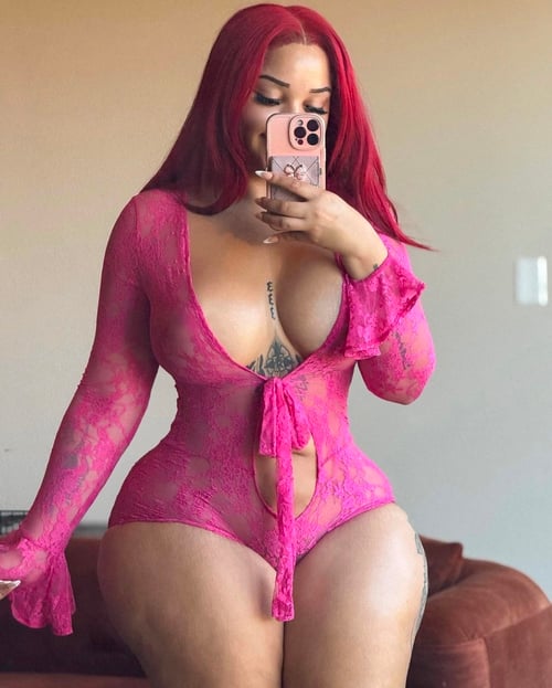 Bad Bitch🍆👅💦🍑but you know I’m Classy😍🤤💯