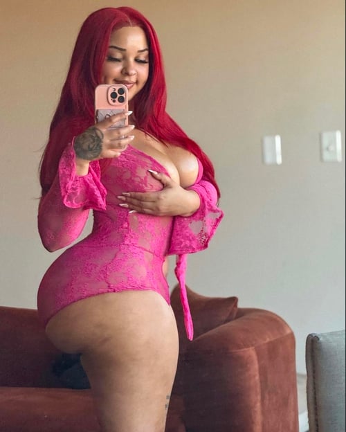 Bad Bitch🍆👅💦🍑but you know I’m Classy😍🤤💯