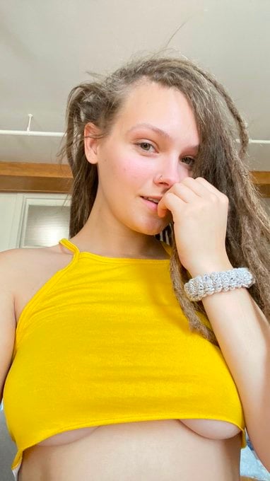 My services are available for both Incall and outcall — $220/Hr