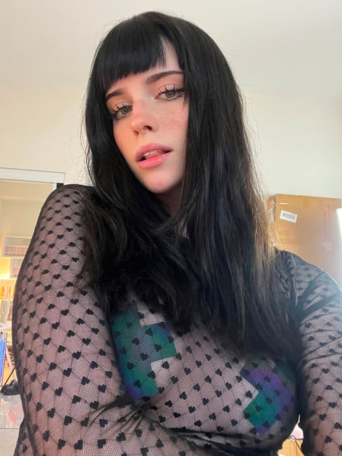 I am Sophie ,really sweet and polite😊💋HMU on Hotline: +1 209-262-1530 : Snapchat:babysophiexo26