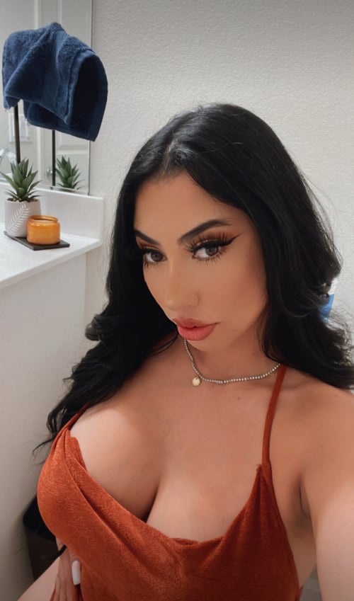 Hi , what up with you ? Hit me up if you’re down for fun , add me Telegram @Love_Baby27