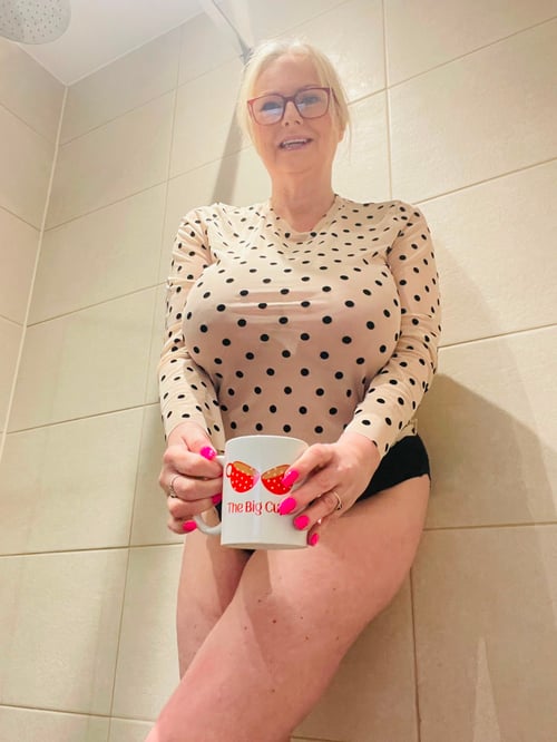 Come and unwind with my unrushed full body very sensual AM A LICENSED PROFESSIONAL MASSAGE THERAPIST