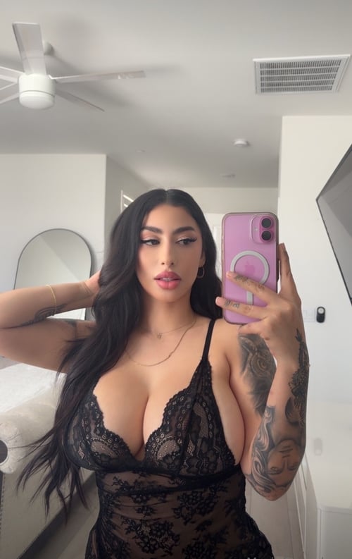 Hi , what up with you ? Hit me up if you’re down for fun , add me Telegram @Love_Baby27 HMU (201) 37