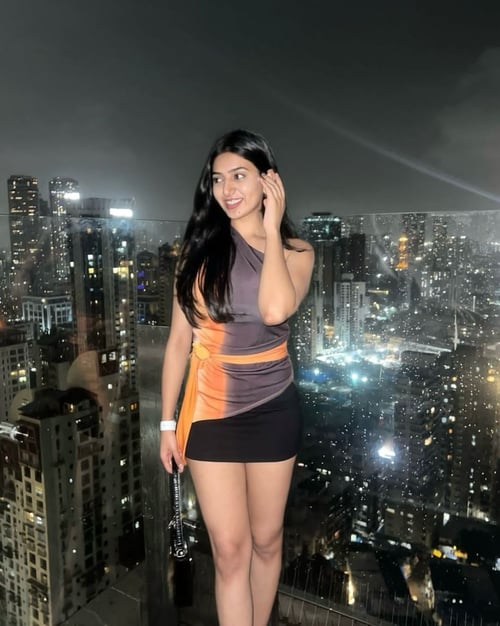 indian high society call girl service in California availabl