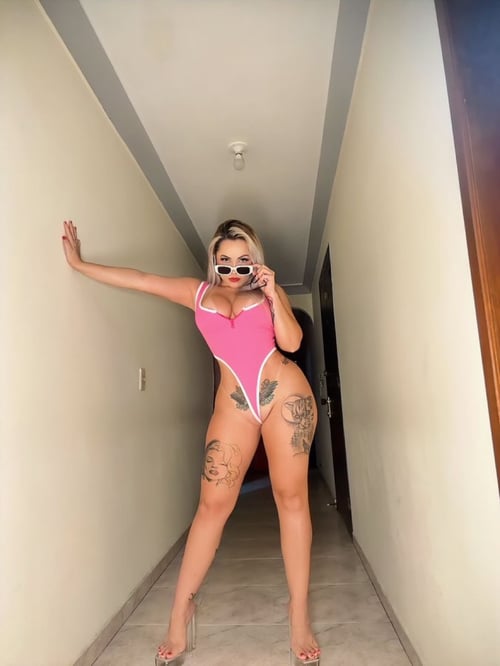 NEW HOT GIRL IN TOWN ❤️🥰❤️