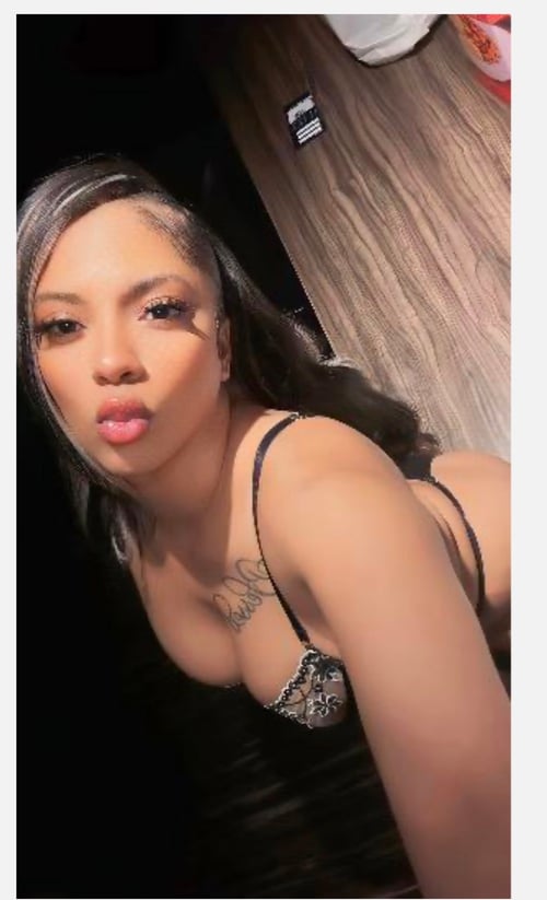 Karmas Satisfy All Your Needs YoungSexy Thick N All The Right Places