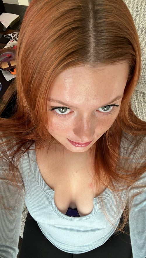 I'm always down to chill, ready for a discreet and no-strings-attached Meet up.