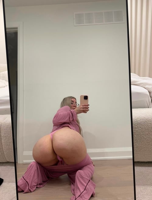 I’M CHARLENE 💦❤️down to keep your company 💦 I squirt, offer massages , GFE 🥵👅💞💯 Contact me