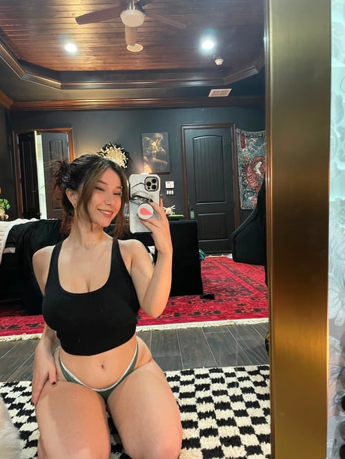 Asian-Girlfriend Experience💕 Clean, Classy, and Ready to Satisfy