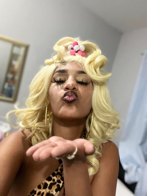 HORNY AND WET 08: iMessage: maryputella@gmail.com TELEGRAM: marybutputella