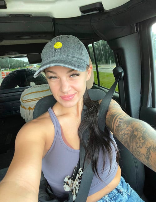 HOOKUP SEX AND SELL ALL TYPES OF DRUGS AND DO MASSAGE 💆🥰💋🩷🧡💖