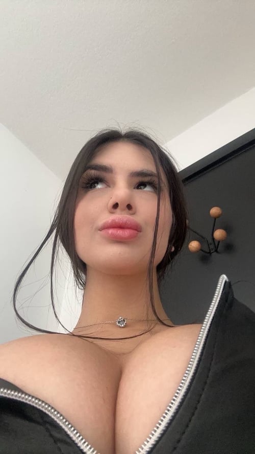 >>I’M AVAILABLE FOR FUN<<🔸2133943859🔸VERIFIED SEXY GIRL IN TOWN🌺NO DEPOSITS