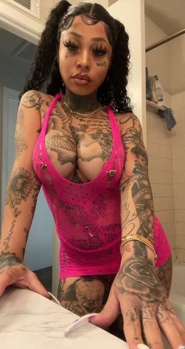 Hi I’m Mariana really 👅sweet and polite,❤️I’m down for anything hookup my Cellphone no: +1 325-480-