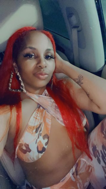 Let me please you daddy😋