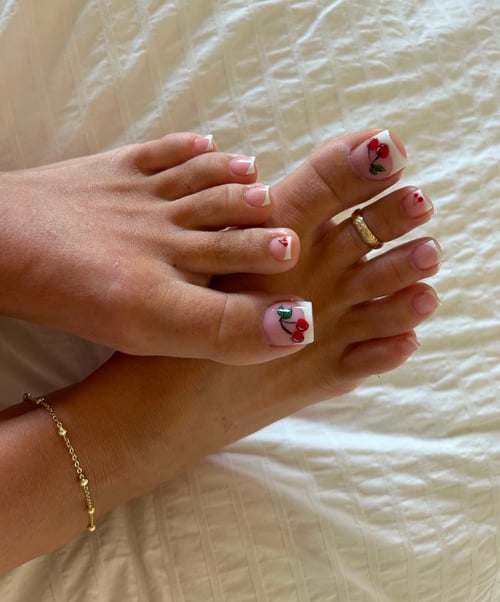 ✓ LICENSED AND SEXY MASSEUSE AVAILABLE FOR ALL MASSAGES & FULL SERVICES.