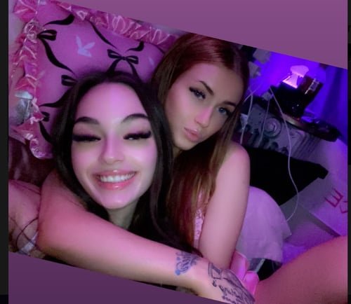 Double trouble😘