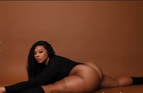 Book Me For A Sensual Well deserved Time😘