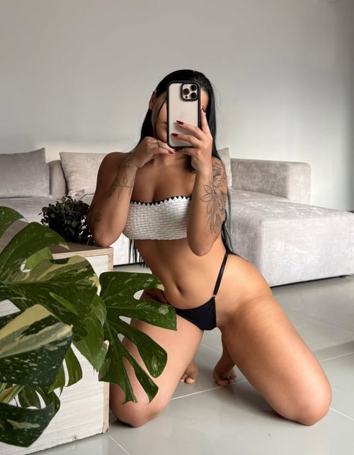 Only Cash hottie Emma is available to get naughty for you 24/7 text +1 (640)-888-9003