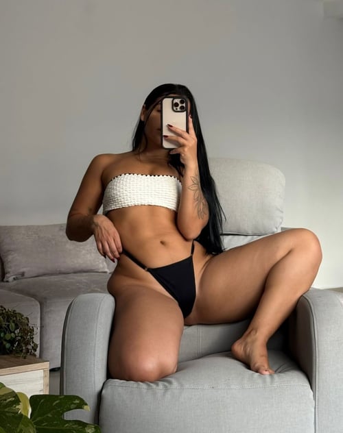 Only Cash hottie Emma is available to get naughty for you 24/7 text +1 (640)-888-9003