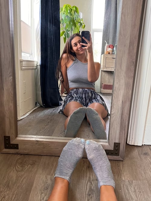 Independent girl looking for a perfect playmate👅💦💕 +1(816) 377-0112