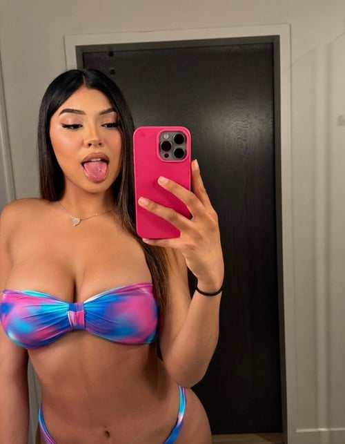 Hello papi